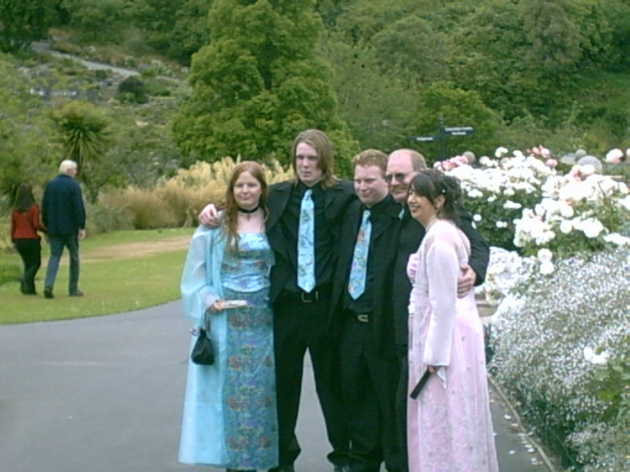 Kiesanowski and Kerdemelidis wedding trip/3_Garden_Photos/IMG00018.JPG